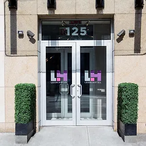 3* Отель Leon Les